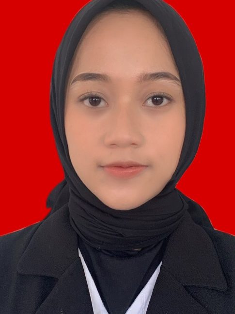 6701194063_graduation_61 PUTRI ADELYA ZAHRA, A.Md.Kom