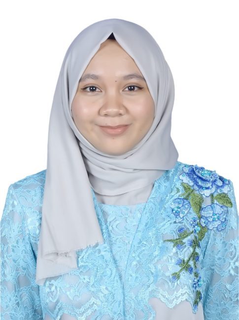 6701194066_graduation_64 FATHYA ARIYANI, A.Md.Kom